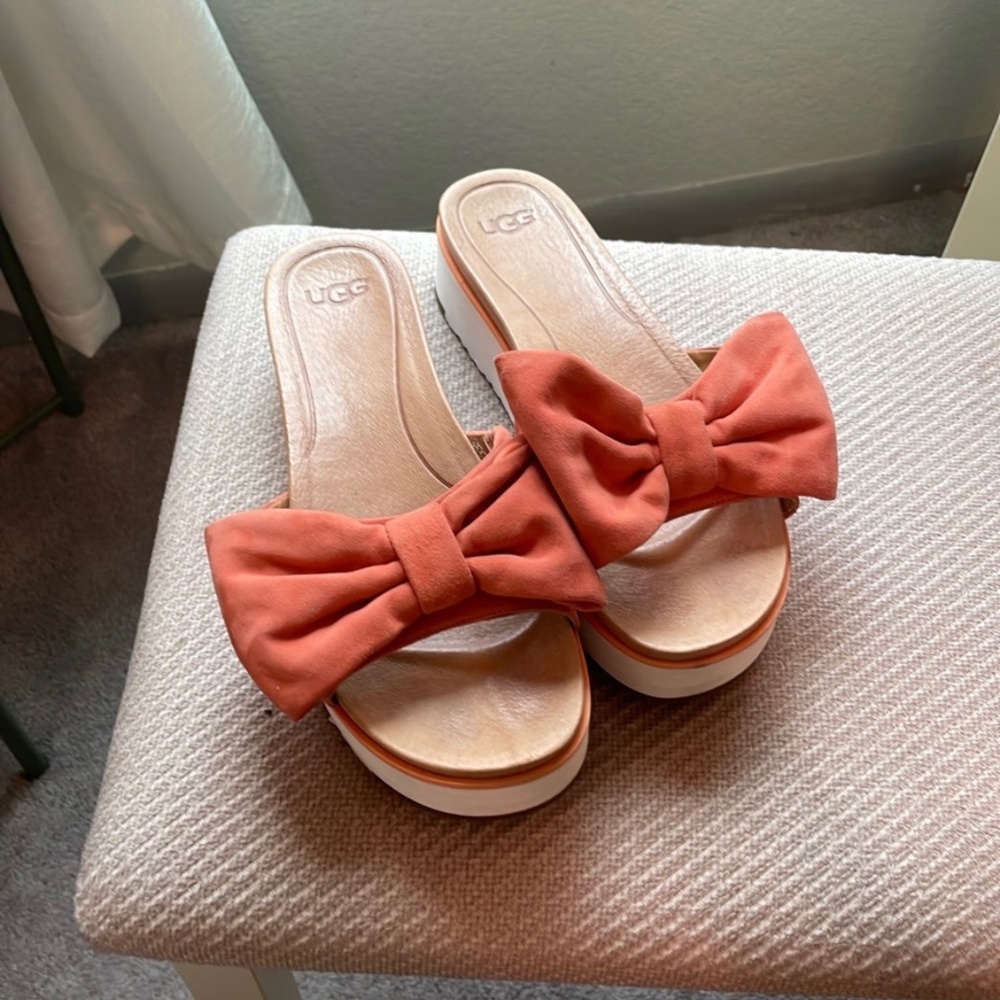 Ugg platform slides
